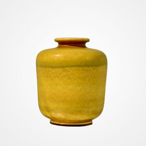 Gradient PS yellow vase FINAL